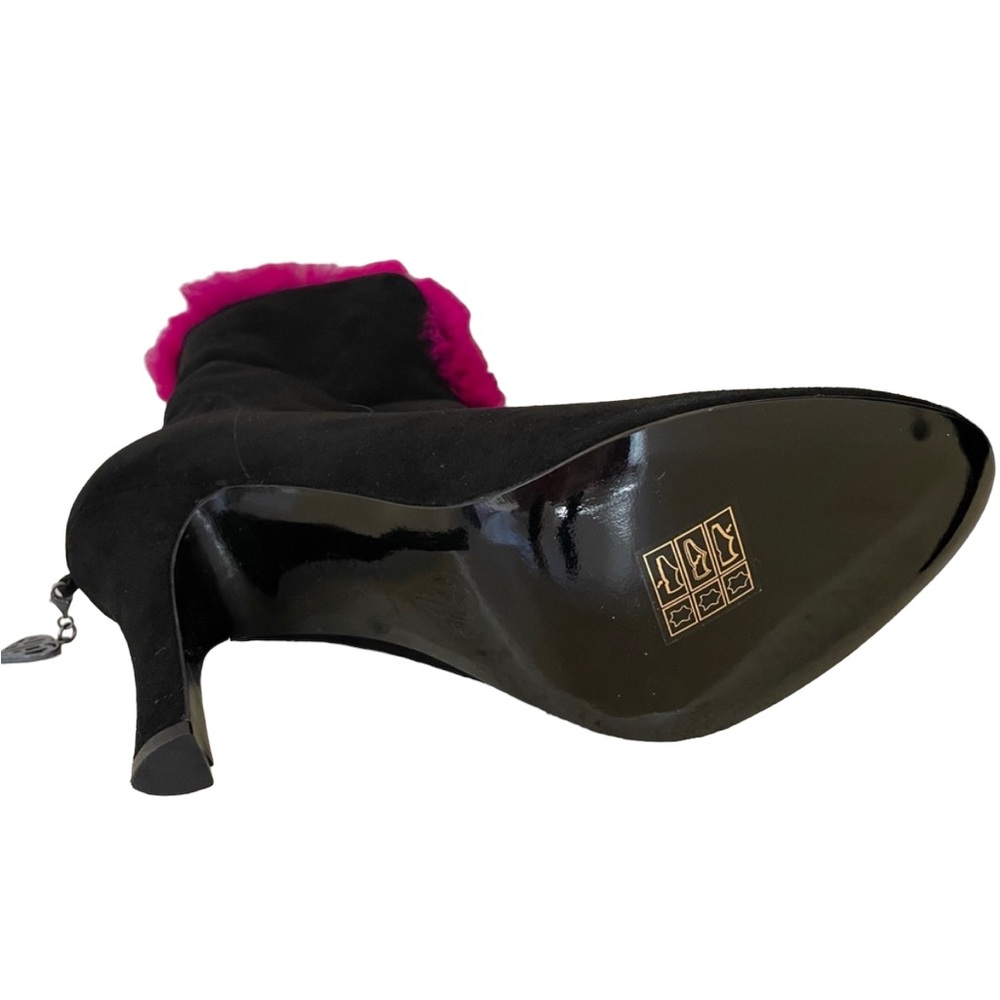 Vintage Terry de Havilland black boot with fuchsia faux fur in size 39 - Picture 6 of 10